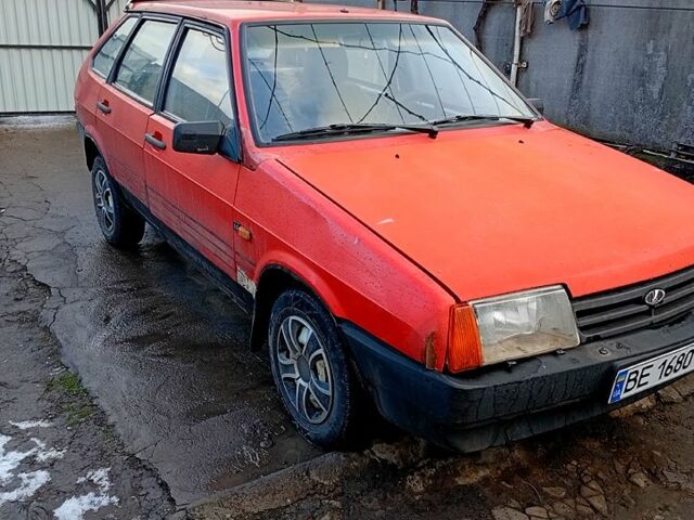 Красный ВАЗ 2109, объемом двигателя 1.5 л и пробегом 0 тыс. км за 710 $, фото 1 на Automoto.ua