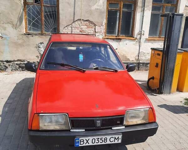 Красный ВАЗ 2109, объемом двигателя 1.3 л и пробегом 240 тыс. км за 1250 $, фото 1 на Automoto.ua