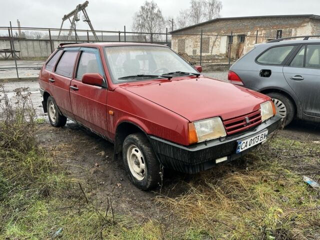 Красный ВАЗ 2109, объемом двигателя 1.5 л и пробегом 60 тыс. км за 759 $, фото 1 на Automoto.ua