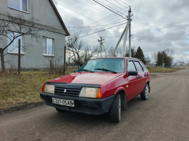 Красный ВАЗ 2109, объемом двигателя 0 л и пробегом 25 тыс. км за 948 $, фото 1 на Automoto.ua