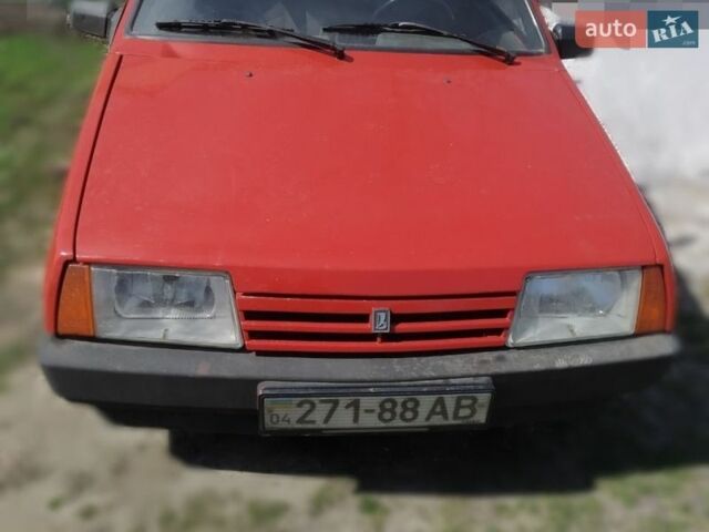 Червоний ВАЗ 2109, об'ємом двигуна 0 л та пробігом 200 тис. км за 1999 $, фото 1 на Automoto.ua