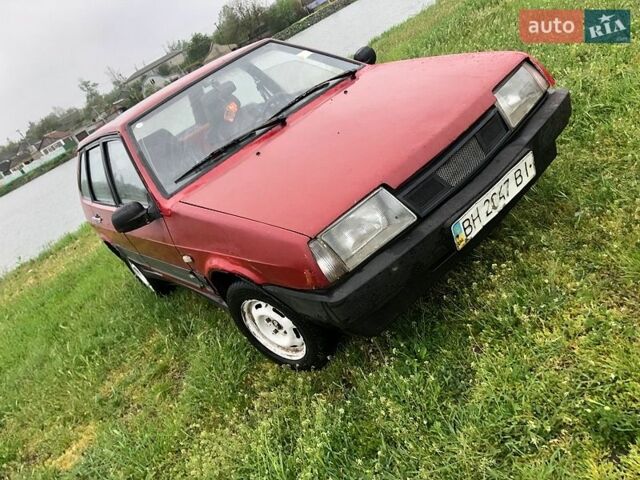 Красный ВАЗ 2109, объемом двигателя 1.5 л и пробегом 80 тыс. км за 750 $, фото 1 на Automoto.ua
