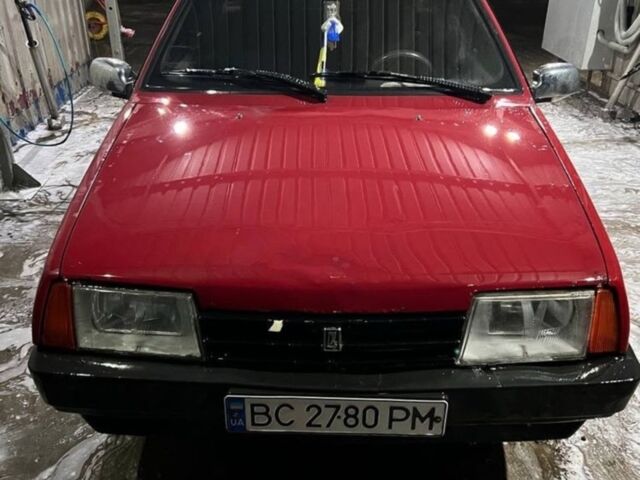 Красный ВАЗ 2109, объемом двигателя 1.5 л и пробегом 955 тыс. км за 700 $, фото 1 на Automoto.ua