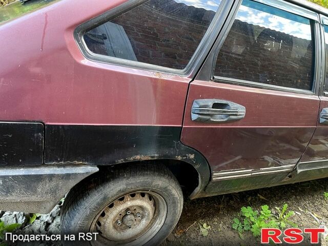 Красный ВАЗ 2109, объемом двигателя 1.5 л и пробегом 0 тыс. км за 500 $, фото 1 на Automoto.ua