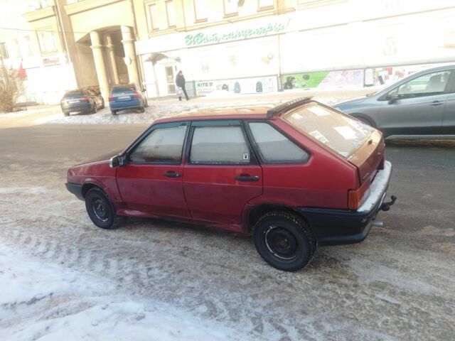 Красный ВАЗ 2109, объемом двигателя 1.5 л и пробегом 90 тыс. км за 693 $, фото 1 на Automoto.ua