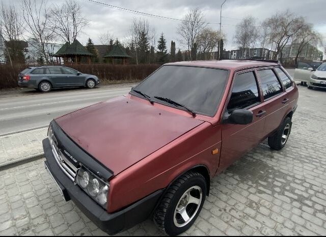 Червоний ВАЗ 2109, об'ємом двигуна 1.5 л та пробігом 30 тис. км за 1800 $, фото 1 на Automoto.ua