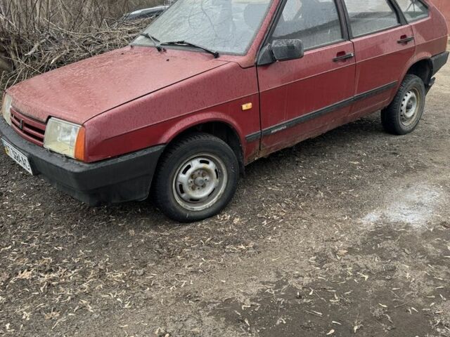 Красный ВАЗ 2109, объемом двигателя 1.5 л и пробегом 65 тыс. км за 384 $, фото 1 на Automoto.ua