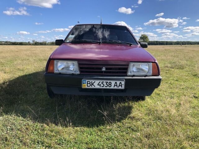ВАЗ 2109 1996 в Владимирце на Automoto.ua Красный ВАЗ 2109, объемом двигателя 1.5 л и пробегом 77 тыс. км за 1250 $, фото 1 на Automoto.ua