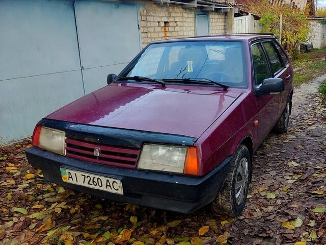 Красный ВАЗ 2109, объемом двигателя 1.3 л и пробегом 120 тыс. км за 800 $, фото 1 на Automoto.ua