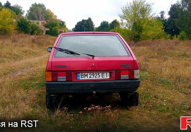 Красный ВАЗ 2109, объемом двигателя 1.5 л и пробегом 250 тыс. км за 1100 $, фото 1 на Automoto.ua