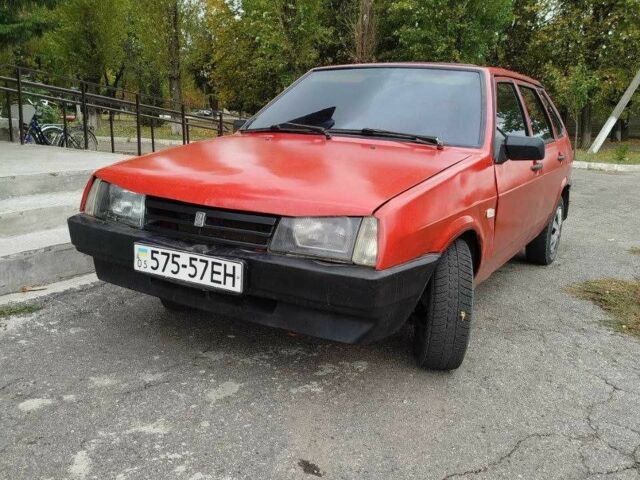 Червоний ВАЗ 2109, об'ємом двигуна 1.5 л та пробігом 899 тис. км за 967 $, фото 1 на Automoto.ua