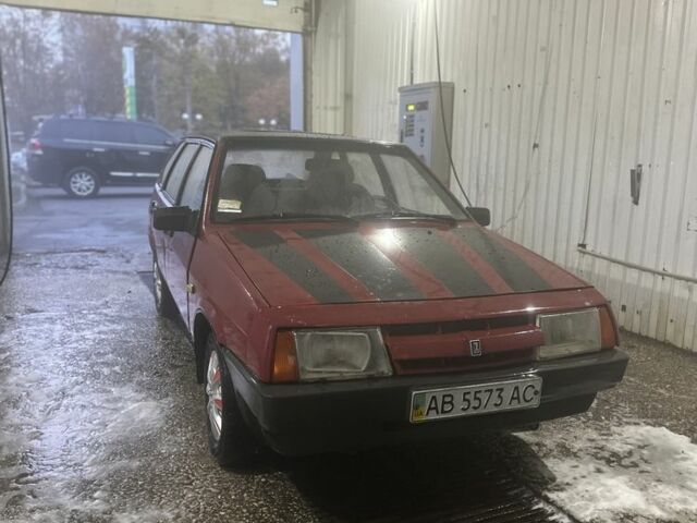 Красный ВАЗ 2109, объемом двигателя 1.5 л и пробегом 412 тыс. км за 620 $, фото 1 на Automoto.ua