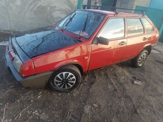 Красный ВАЗ 2109, объемом двигателя 1.5 л и пробегом 500 тыс. км за 271 $, фото 1 на Automoto.ua