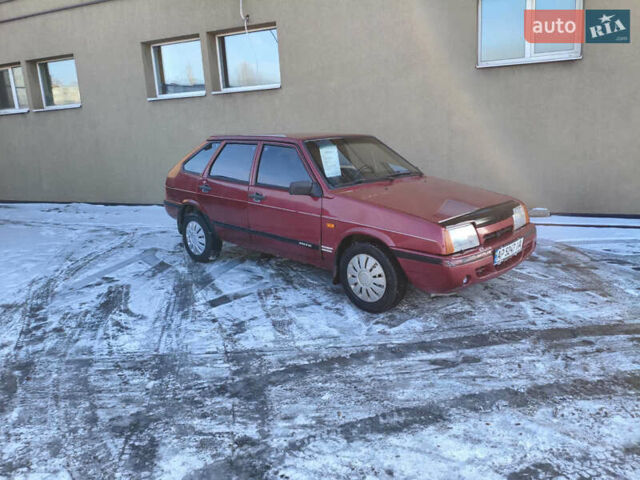 Красный ВАЗ 2109, объемом двигателя 1.5 л и пробегом 89 тыс. км за 900 $, фото 1 на Automoto.ua