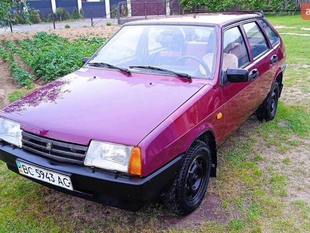 Красный ВАЗ 2109, объемом двигателя 1.5 л и пробегом 195 тыс. км за 1200 $, фото 1 на Automoto.ua