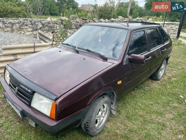 Червоний ВАЗ 2109, об'ємом двигуна 1.5 л та пробігом 192 тис. км за 1250 $, фото 1 на Automoto.ua