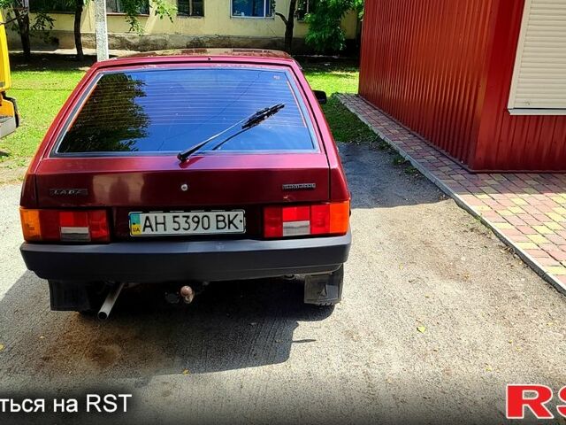 Красный ВАЗ 2109, объемом двигателя 1.5 л и пробегом 195 тыс. км за 2300 $, фото 1 на Automoto.ua