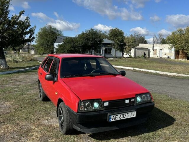 Червоний ВАЗ 2109, об'ємом двигуна 1.5 л та пробігом 317 тис. км за 1600 $, фото 1 на Automoto.ua