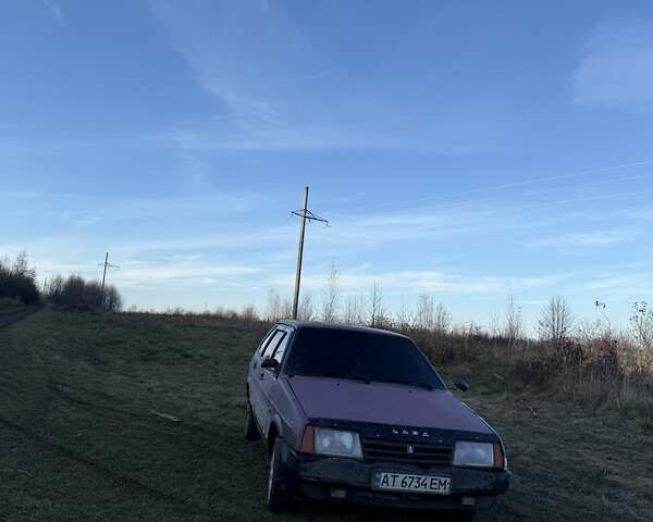 Красный ВАЗ 2109, объемом двигателя 1.5 л и пробегом 100 тыс. км за 900 $, фото 1 на Automoto.ua