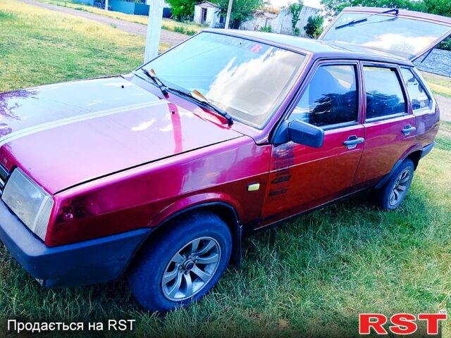 Красный ВАЗ 2109, объемом двигателя 1.5 л и пробегом 0 тыс. км за 1200 $, фото 1 на Automoto.ua