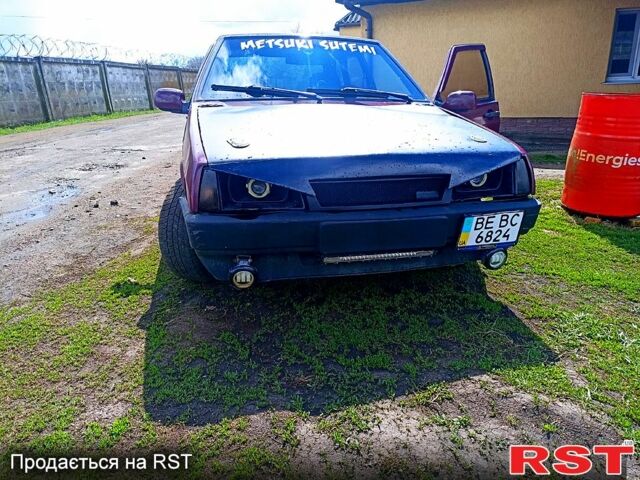 Красный ВАЗ 2109, объемом двигателя 1.5 л и пробегом 0 тыс. км за 1400 $, фото 1 на Automoto.ua