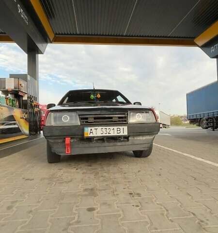 Красный ВАЗ 2109, объемом двигателя 1.5 л и пробегом 180 тыс. км за 1200 $, фото 1 на Automoto.ua