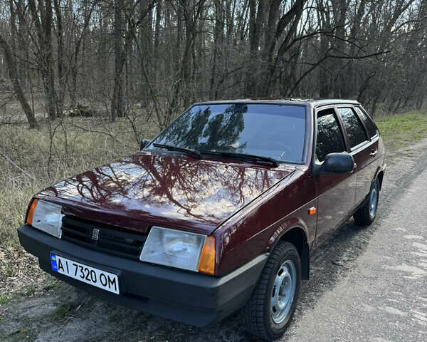 Червоний ВАЗ 2109, об'ємом двигуна 1.5 л та пробігом 250 тис. км за 1999 $, фото 1 на Automoto.ua