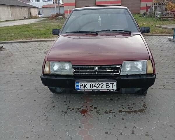 ВАЗ 2109 2007 в Кременце на Automoto.ua Красный ВАЗ 2109, объемом двигателя 1.6 л и пробегом 169 тыс. км за 1150 $, фото 1 на Automoto.ua