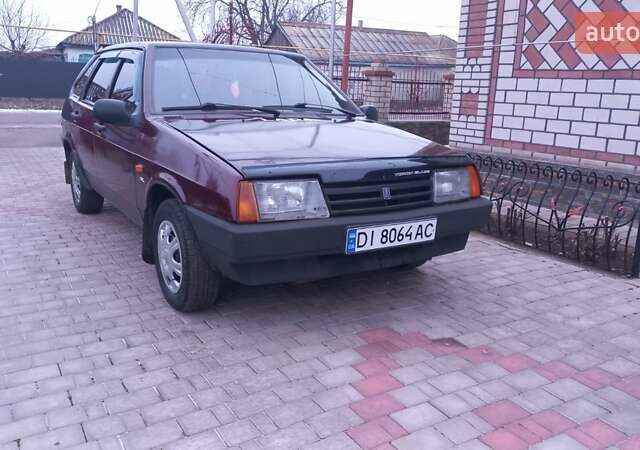 Красный ВАЗ 2109, объемом двигателя 1.6 л и пробегом 160 тыс. км за 1950 $, фото 1 на Automoto.ua