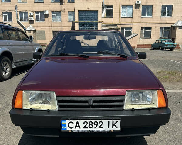 Красный ВАЗ 2109, объемом двигателя 1.6 л и пробегом 370 тыс. км за 1800 $, фото 1 на Automoto.ua