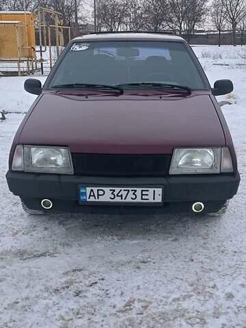 Красный ВАЗ 2109, объемом двигателя 1.6 л и пробегом 318 тыс. км за 1600 $, фото 1 на Automoto.ua