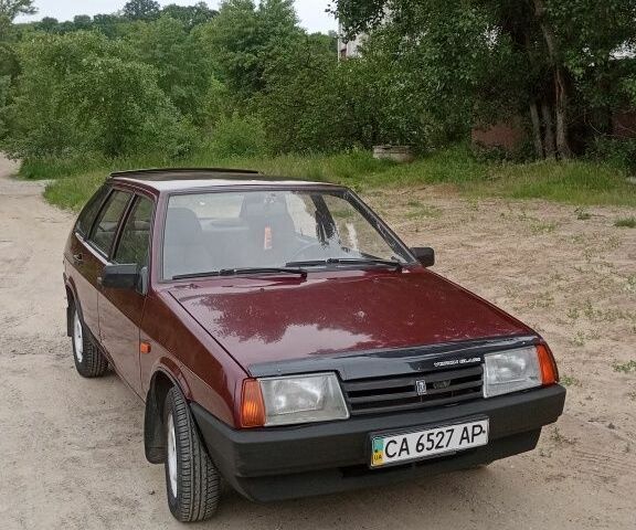 Червоний ВАЗ 2109, об'ємом двигуна 1.6 л та пробігом 135 тис. км за 1750 $, фото 1 на Automoto.ua