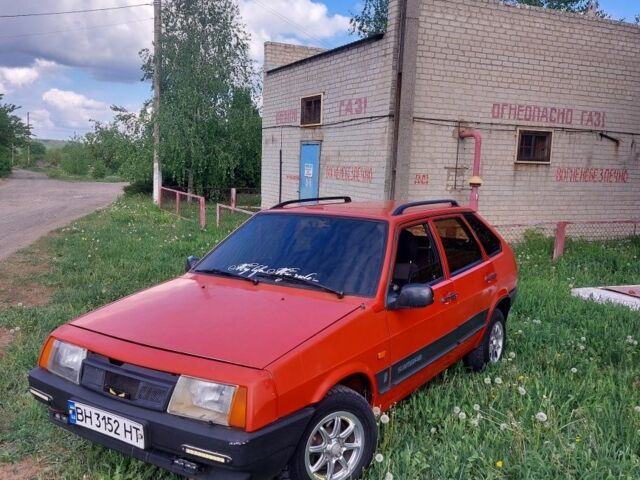 Красный ВАЗ 2109, объемом двигателя 1.5 л и пробегом 141 тыс. км за 1255 $, фото 1 на Automoto.ua