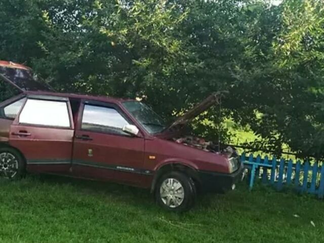 Червоний ВАЗ 2109, об'ємом двигуна 1.5 л та пробігом 20 тис. км за 1300 $, фото 1 на Automoto.ua