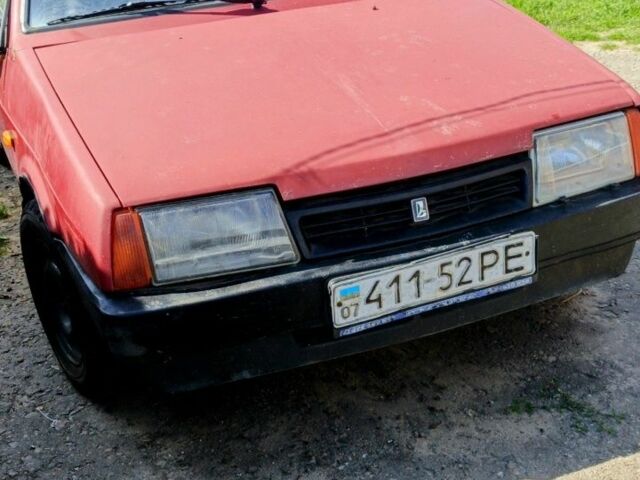 Красный ВАЗ 2109, объемом двигателя 1.3 л и пробегом 200 тыс. км за 336 $, фото 1 на Automoto.ua