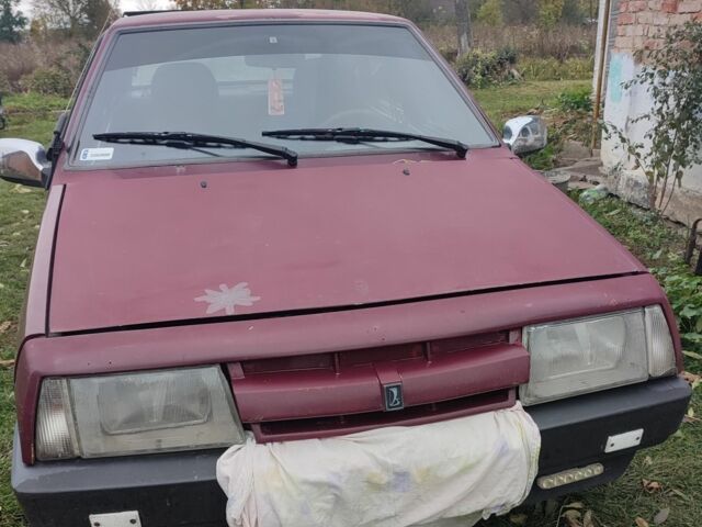 ВАЗ 2109 1992 в Хмельницком на Automoto.ua Красный ВАЗ 2109, объемом двигателя 1 л и пробегом 290 тыс. км за 720 $, фото 1 на Automoto.ua