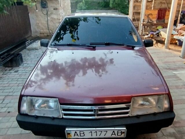 Красный ВАЗ 2109, объемом двигателя 0 л и пробегом 90 тыс. км за 1100 $, фото 1 на Automoto.ua