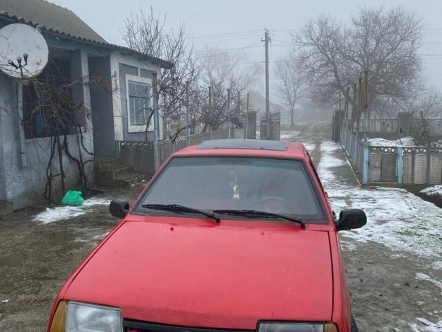 Красный ВАЗ 2109, объемом двигателя 1.5 л и пробегом 3 тыс. км за 700 $, фото 1 на Automoto.ua