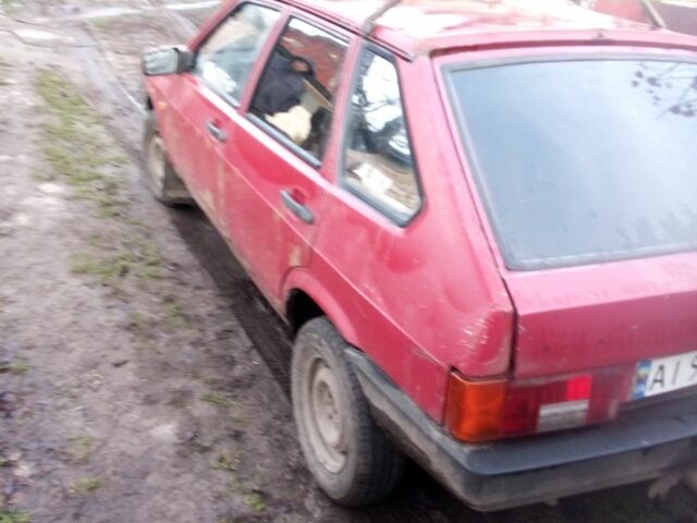 Красный ВАЗ 2109, объемом двигателя 0 л и пробегом 70 тыс. км за 426 $, фото 1 на Automoto.ua
