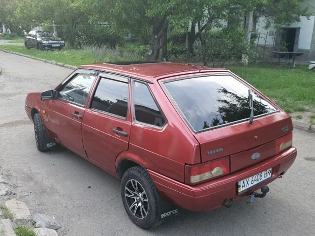 Красный ВАЗ 2109, объемом двигателя 1 л и пробегом 700 тыс. км за 1650 $, фото 1 на Automoto.ua