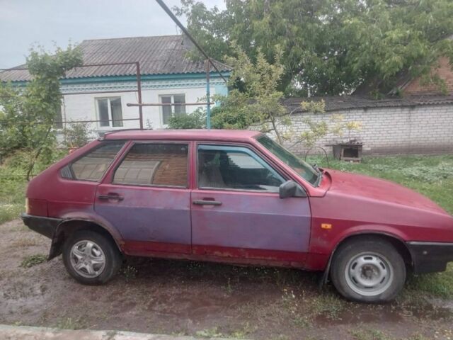 ВАЗ 2109 1988 в Кропивницком (Кировограде) на Automoto.ua Красный ВАЗ 2109, объемом двигателя 0 л и пробегом 100 тыс. км за 720 $, фото 1 на Automoto.ua