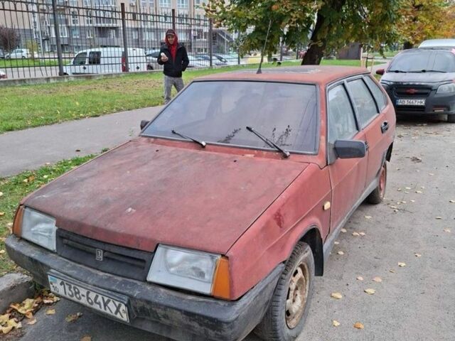 Красный ВАЗ 2109, объемом двигателя 0 л и пробегом 250 тыс. км за 500 $, фото 1 на Automoto.ua