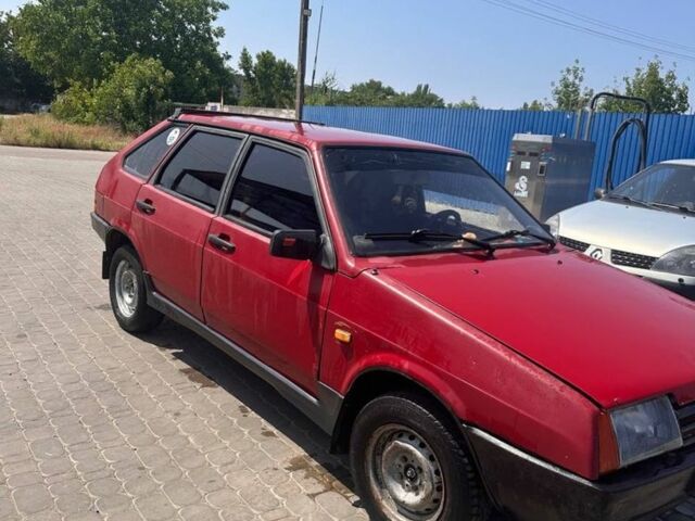 Красный ВАЗ 2109, объемом двигателя 1.5 л и пробегом 2 тыс. км за 943 $, фото 1 на Automoto.ua