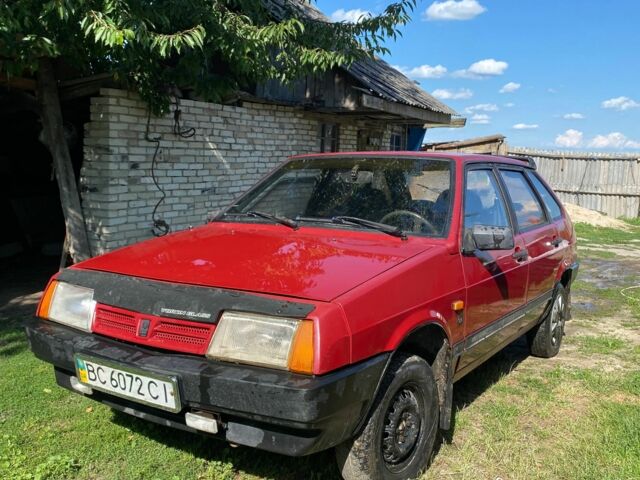 Красный ВАЗ 2109, объемом двигателя 1.3 л и пробегом 3 тыс. км за 601 $, фото 1 на Automoto.ua