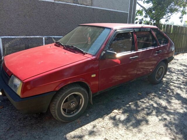 Червоний ВАЗ 2109, об'ємом двигуна 0 л та пробігом 300 тис. км за 900 $, фото 1 на Automoto.ua