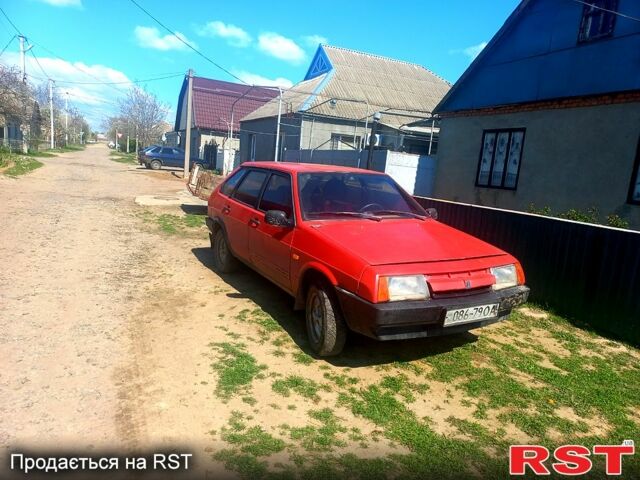 ВАЗ 2109, объемом двигателя 1.5 л и пробегом 88 тыс. км за 1000 $, фото 1 на Automoto.ua
