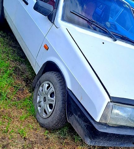 ВАЗ 2109, объемом двигателя 1.5 л и пробегом 0 тыс. км за 950 $, фото 1 на Automoto.ua