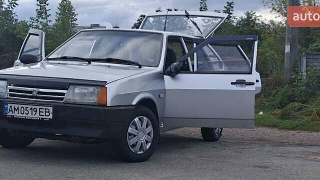 ВАЗ 2109, объемом двигателя 1.5 л и пробегом 33 тыс. км за 1750 $, фото 1 на Automoto.ua