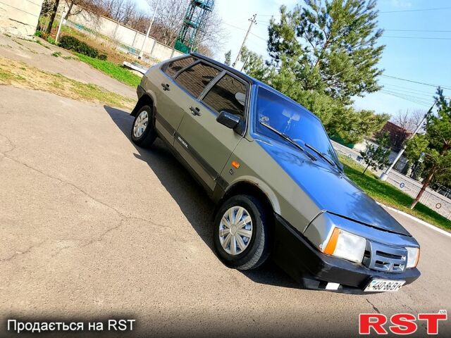 ВАЗ 2109, об'ємом двигуна 15 л та пробігом 147 тис. км за 850 $, фото 1 на Automoto.ua