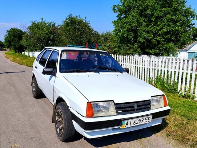 ВАЗ 2109, объемом двигателя 1.5 л и пробегом 200 тыс. км за 900 $, фото 1 на Automoto.ua